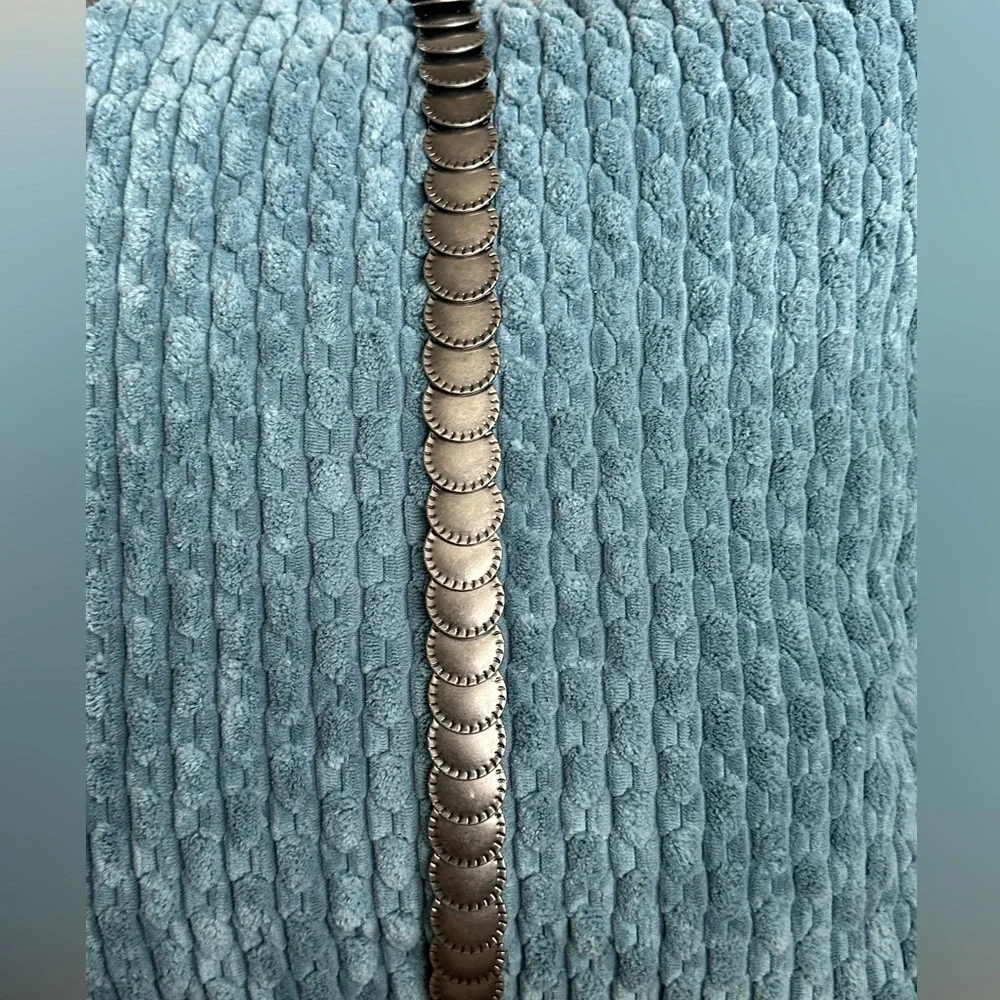 Metal Stretch Conchos Belt Hook Closure Silver Size Large / XL